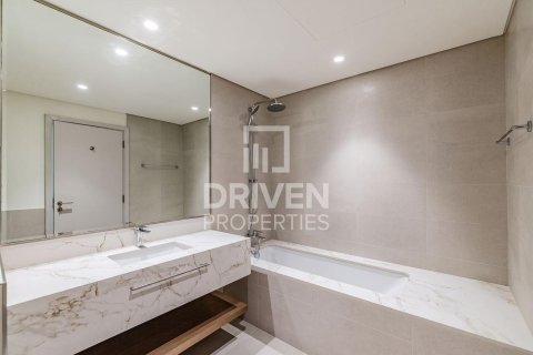 Apartamento en EMAAR Beachfront, Dubai Harbour, Dubai, 1 dormitorio, 76.09 m², № 140399 - foto 9