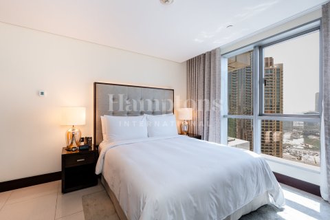 Apartment in Downtown Dubai (Downtown Burj Dubai), Dubai 2 bedrooms, 171.68009885 sq.m. № 95997 - photo 16
