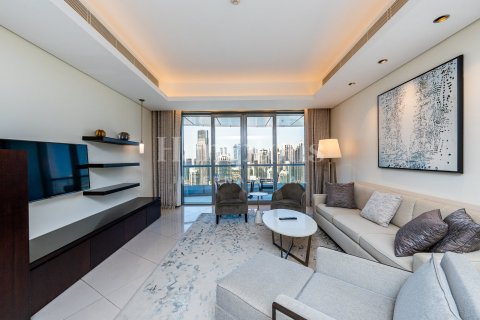 Apartment in Downtown Dubai (Downtown Burj Dubai), Dubai 2 bedrooms, 171.68009885 sq.m. № 95997 - photo 26