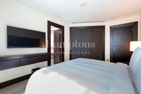 Apartment in Downtown Dubai (Downtown Burj Dubai), Dubai 2 bedrooms, 171.68009885 sq.m. № 95997 - photo 11