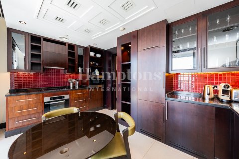 Apartment in Downtown Dubai (Downtown Burj Dubai), Dubai 2 bedrooms, 171.68009885 sq.m. № 95997 - photo 24