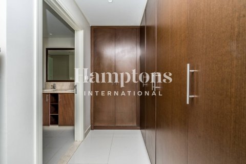 Apartment in Downtown Dubai (Downtown Burj Dubai), Dubai 2 bedrooms, 130.99323000 sq.m. № 95998 - photo 4