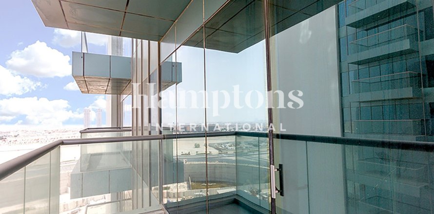 Apartment in DuBiotech, Dubai 1 bedroom, 70.9398 sq.m. № 63333