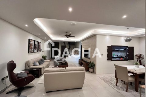 Townhouse in Green Community Motor City, Motor City, Dubai 3 bedrooms, 240 sq.m. № 109691 - photo 2