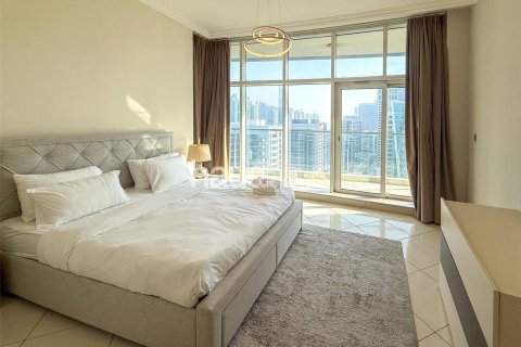 Apartment in Dubai Marina, Dubai 3 bedrooms, 214 sq.m. № 43542 - photo 7
