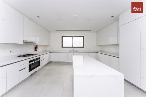 Villa à Dubai, 6 chambres, 1125 m², № 85850 - photo 9