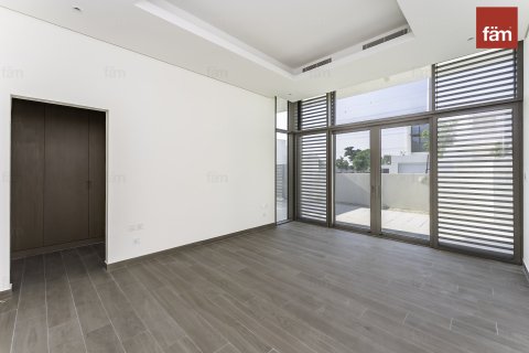 Villa à Dubai, 6 chambres, 1125 m², № 85850 - photo 6