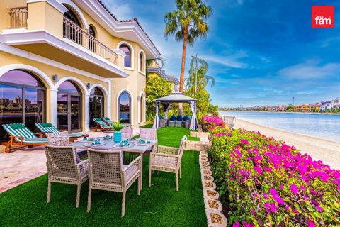 Villa à Palm Jumeirah, Dubai, 5 chambres, 623.2 m², № 123451