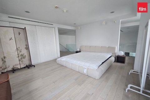 Penthouse à Business Bay, Dubai, 1 chambre, 188.9 m², № 123452 - photo 16