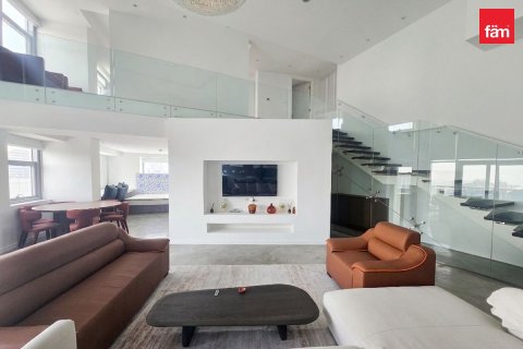 Penthouse à Business Bay, Dubai, 1 chambre, 188.9 m², № 123452 - photo 3