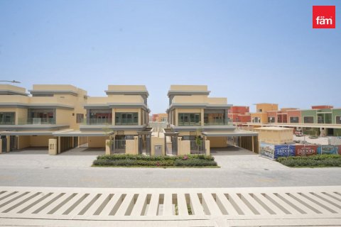 Maison de ville à Dubai, 4 chambres, 144 m², № 123456 - photo 6