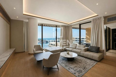 Apartment in Jumeirah Bay Island, Jumeirah, Dubai 3 bedrooms, 250.65 sq.m. № 138187 - photo 2
