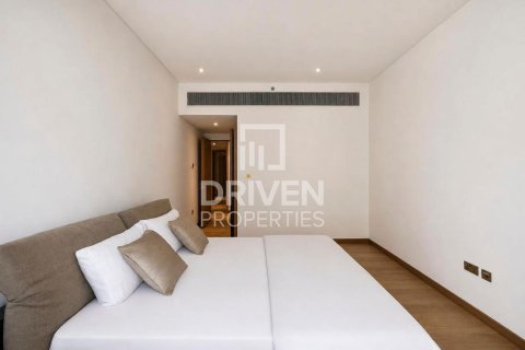 Apartment in Jumeirah Bay Island, Jumeirah, Dubai 3 bedrooms, 250.65 sq.m. № 138187 - photo 6