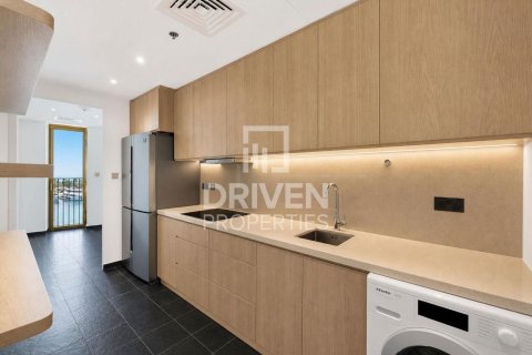 Apartment in Jumeirah Bay Island, Jumeirah, Dubai 3 bedrooms, 250.65 sq.m. № 138187 - photo 15