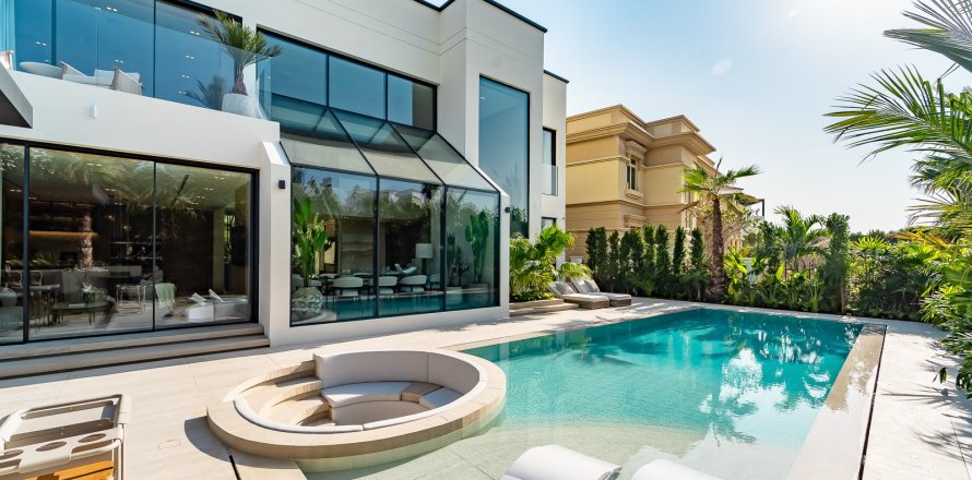 فيلا في Jumeirah Islands, دبي 5 غرف نوم , 548 م² رقم 97045