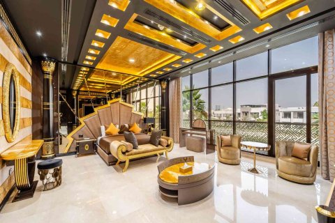 Villa en Dubai, 6 dormitorios, 3054 m², № 97050 - foto 10