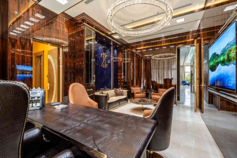 Villa en Dubai, 6 dormitorios, 3054 m², № 97050 - foto 16