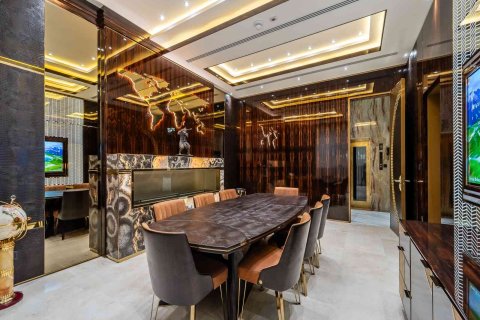 Villa en Dubai, 6 dormitorios, 3054 m², № 97050 - foto 17
