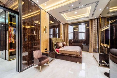 Villa en Dubai, 6 dormitorios, 3054 m², № 97050 - foto 15