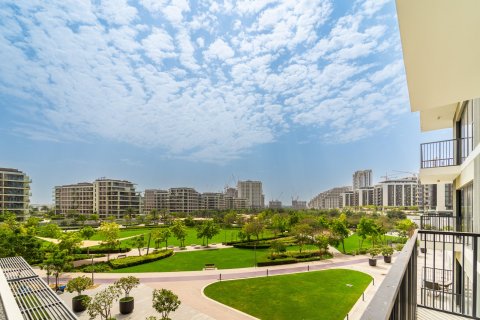 Купить квартиру в Дубае: 3 спальни, 146м², № 97039 - фото 2