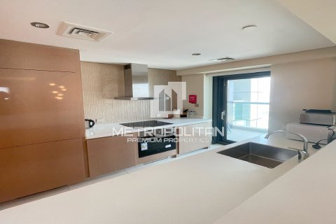 Apartment in DAMAC Towers by Paramount, Business Bay, Dubai 2 bedrooms, 141 sq.m. № 72642 - photo 14
