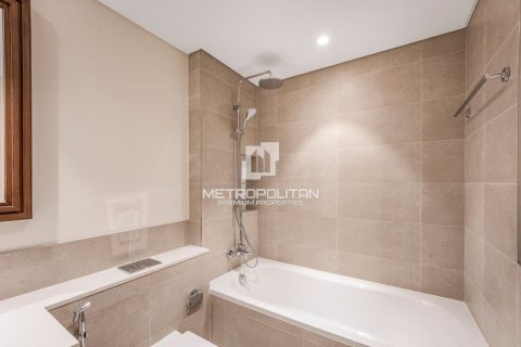 Купить квартиру в EMAAR Beachfront, Dubai Harbour, Дубай: 2 спальни, 120м², № 72645 - фото 15