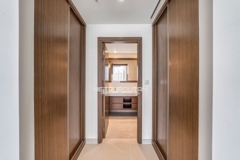 Купить квартиру в EMAAR Beachfront, Dubai Harbour, Дубай: 2 спальни, 120м², № 72645 - фото 9