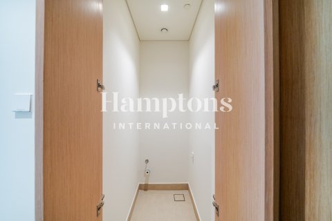 Appartement à Mina Rashid, Dubai, 2 chambres, 101.63588200 m², № 99719 - photo 15