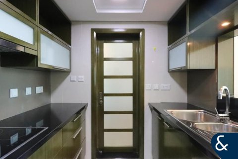 Купить квартиру в Даунтаун Дубай (Даунтаун Бурдж Дубай), Дубай: 1 спальня, 64м², № 88897 - фото 7