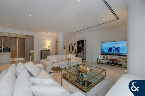 Apartment in Al Barari, Dubai 1 bedroom, 242 sq.m. № 88899 - photo 5