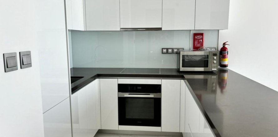 Apartment in Dubai 1 bedroom, 71.1 sq.m. № 49855