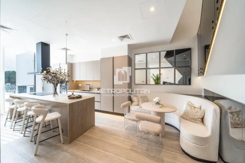 Снять в аренду таунхаус в Аль-Барари, Дубай: 4 спальни, 459м², № 74024 - фото 2