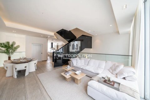 Снять в аренду таунхаус в Аль-Барари, Дубай: 4 спальни, 459м², № 74024 - фото 4