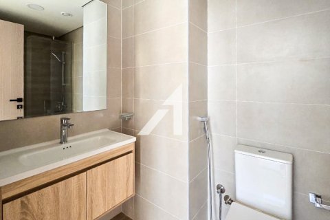 Villa in Dubai Land, Dubai 2 bedrooms, 165 sq.m. № 84574 - photo 16