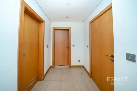 Apartment in Palm Jumeirah, Dubai 1 bedroom, 106 sq.m. № 122798 - photo 3