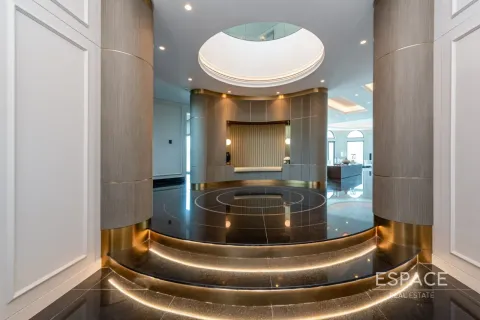 Villa in Palm Jumeirah, Dubai 5 bedrooms, 650 sq.m. № 122796 - photo 14