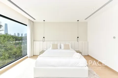Villa in Jumeirah Islands, Dubai 4 bedrooms, 502 sq.m. № 122797 - photo 12