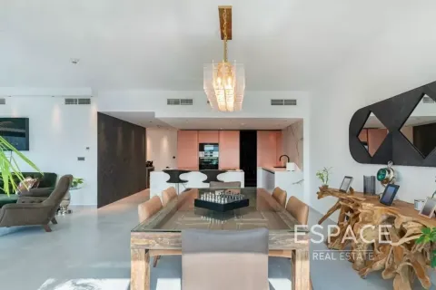 Apartment in Dubai Marina, Dubai 2 bedrooms, 137 sq.m. № 122792 - photo 14