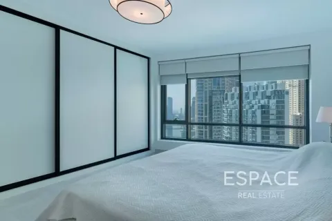 Apartment in Dubai Marina, Dubai 2 bedrooms, 137 sq.m. № 122792 - photo 7