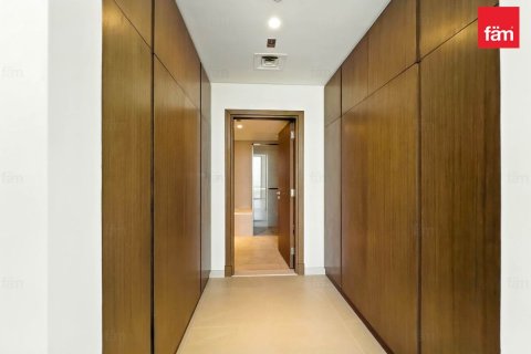 Снять в аренду квартиру в Аль-Васле, Дубай: 3 спальни, 179.6м², № 58431 - фото 14