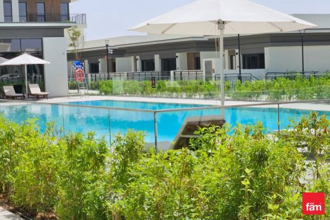 Appartement à Town Square, Dubai, 2 chambres, 89.8 m², № 58429 - photo 1