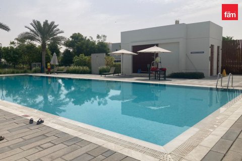 تاون هاوس في دبي 3 غرف نوم, 161 م² رقم 17047 - صورة 2