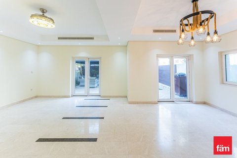 Townhouse in Al Furjan, Dubai 3 bedrooms, 229.6 sq.m. № 120680 - photo 22