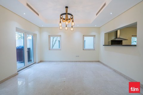 Townhouse in Al Furjan, Dubai 3 bedrooms, 229.6 sq.m. № 120680 - photo 25