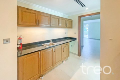 Villa à Regional, Jumeirah Park, Dubai, 4 chambres, 402.73 m², № 119717 - photo 7