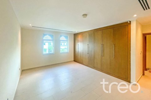 Villa à Regional, Jumeirah Park, Dubai, 4 chambres, 402.73 m², № 119717 - photo 16