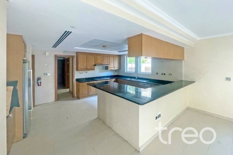 Villa à Regional, Jumeirah Park, Dubai, 4 chambres, 402.73 m², № 119717 - photo 6