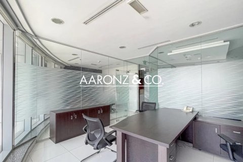 Купить офис в Бизнес-Бэе, Дубай: 78м², № 90680 - фото 2