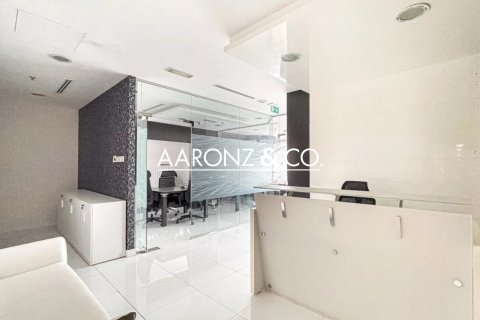 Купить офис в Бизнес-Бэе, Дубай: 78м², № 90680 - фото 6