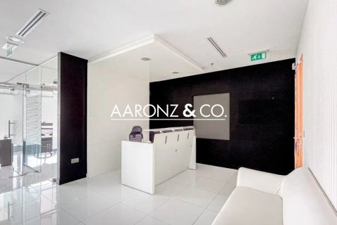 Купить офис в Бизнес-Бэе, Дубай: 78м², № 90680 - фото 5